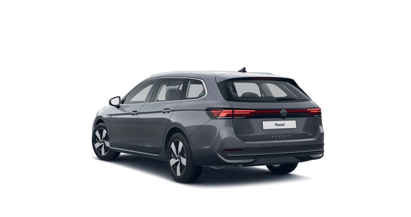 Volkswagen Passat cena 184000 przebieg: 10, rok produkcji 2024 z Słupsk małe 46